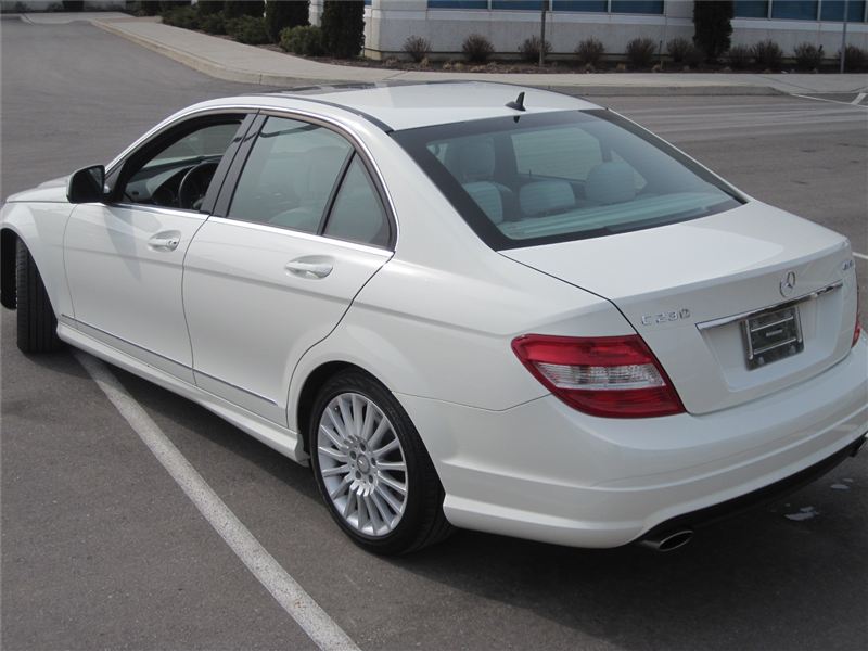 Mercedes benz c230 4matic 2009