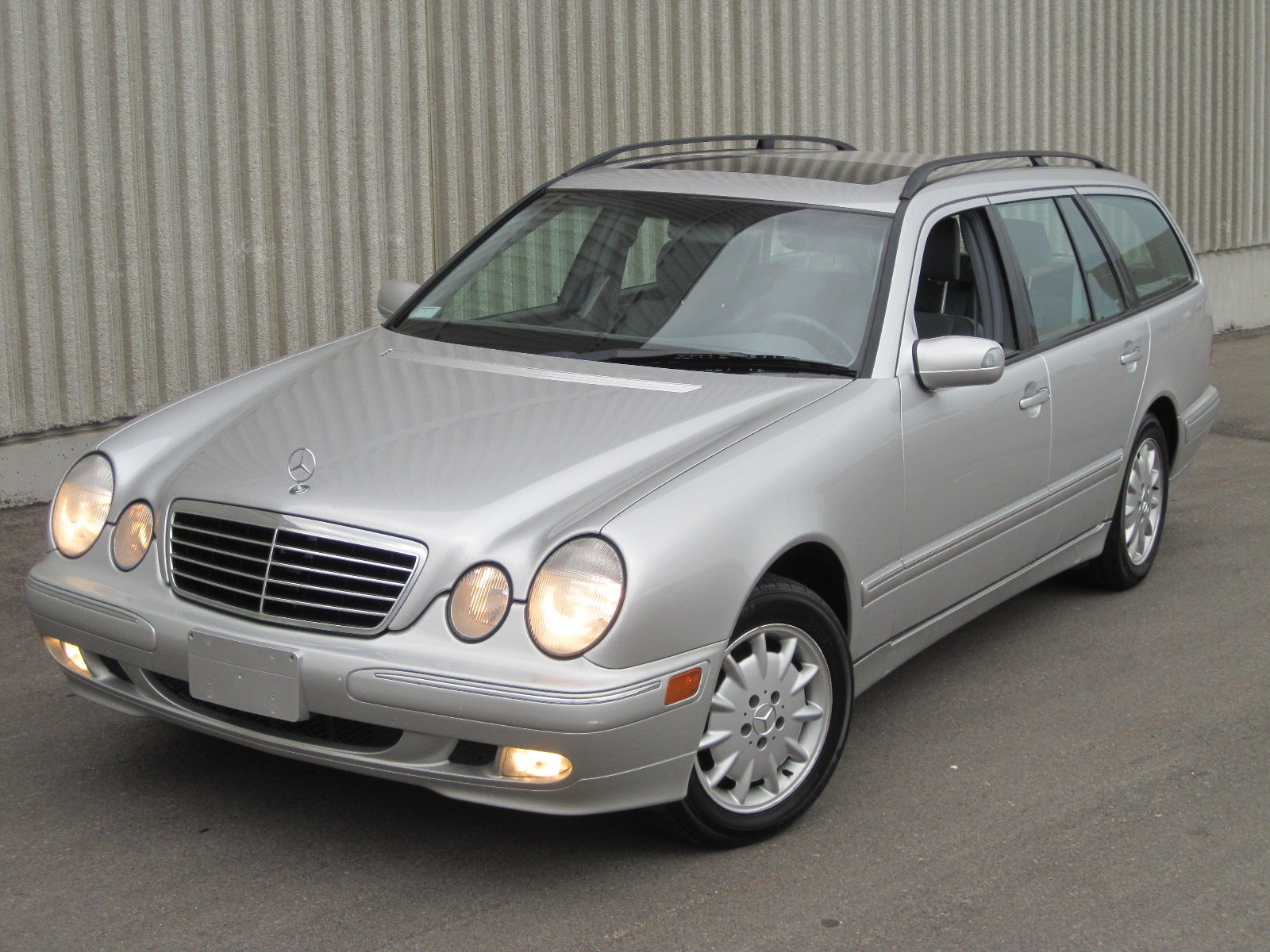 2002 Mercedes benz e320 4matic #3